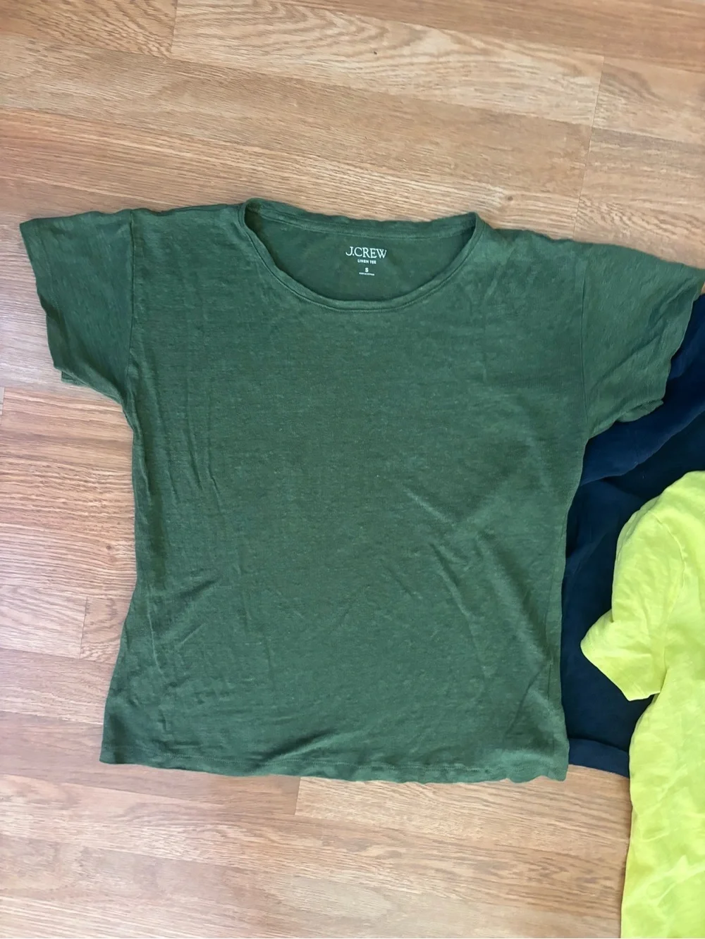 J. Crew Women’s 4 Short-Sleeve Tee Bundle Yellow, Coral, Olive, Navy Sz Small/M